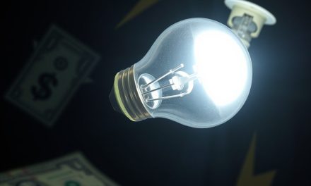 Oświetlenie LED a rachunki za prąd: jak parametry wpływają na oszczędności i efektywność energii